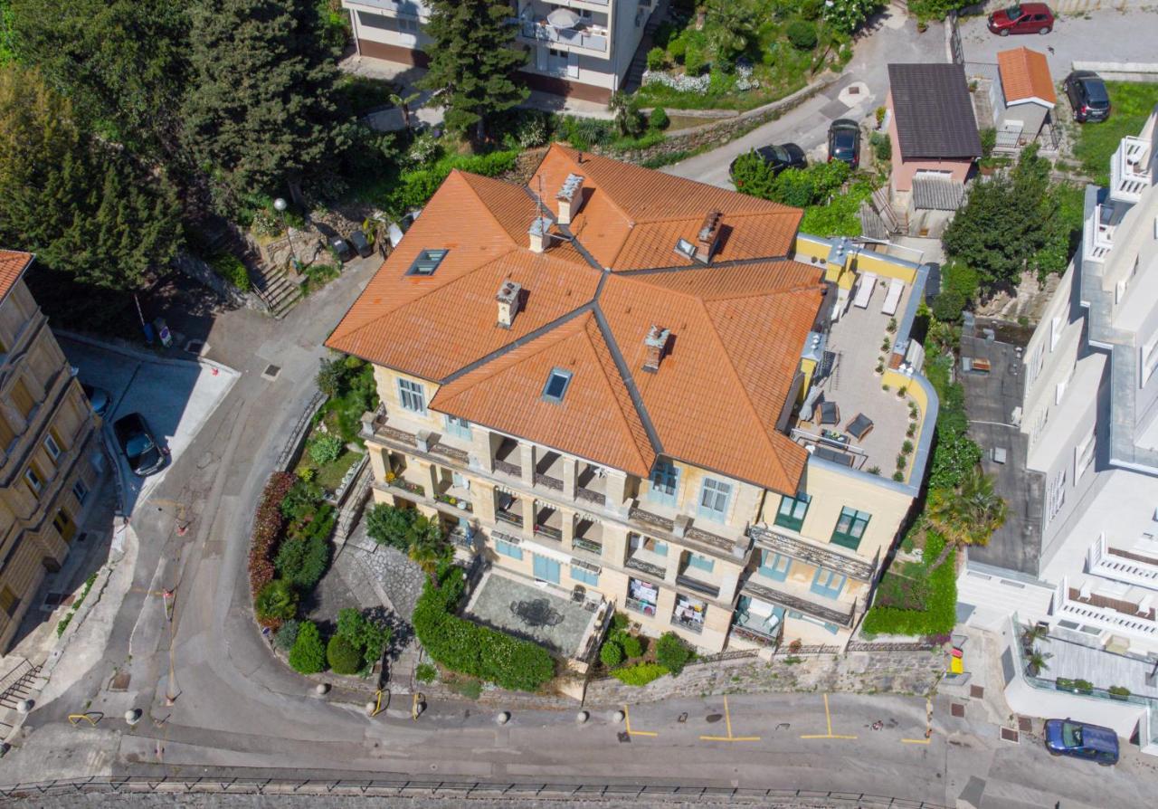 Penthouse At Villa Mascagni Opatija Exterior photo
